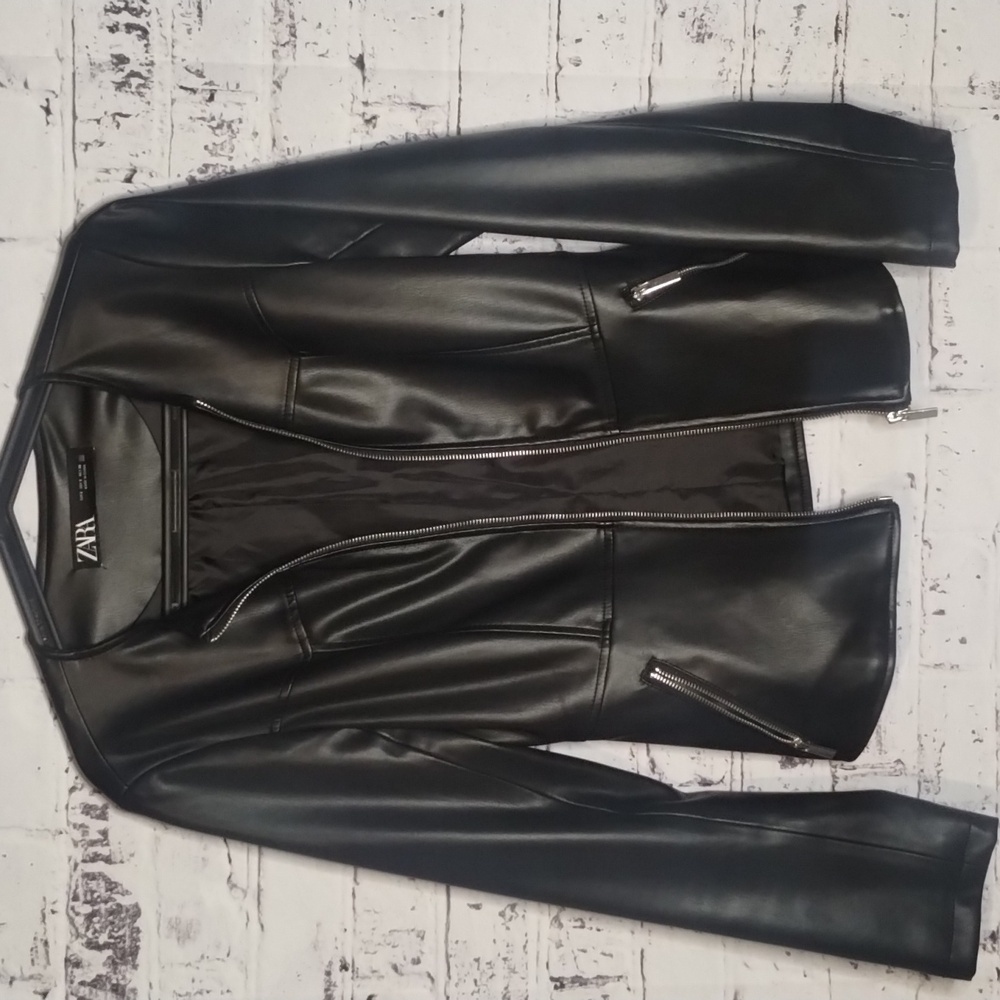 ✨Zara Faux Leather Black Zip Up Jacket Size Small - Picture 3 of 10